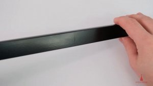 Соединитель для скошенного или прямого белого или черного карниза - одна штука