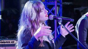 Garik & Sona - tsiatsan  (live at Aznavour square) HD