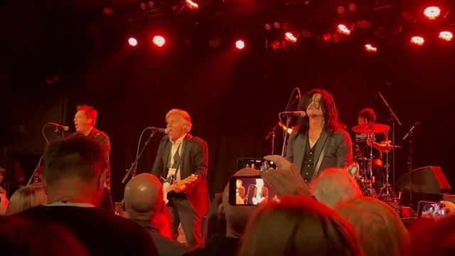 Glen Matlock - God Save the Queen смотреть онлайн