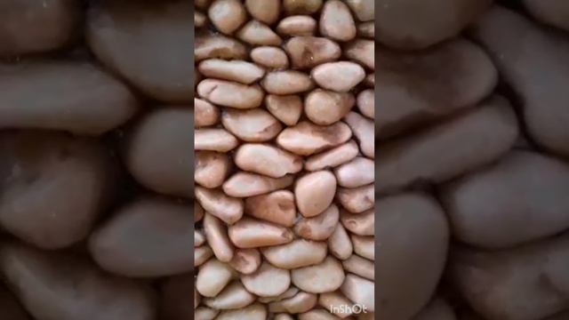 Необычный водопад.
