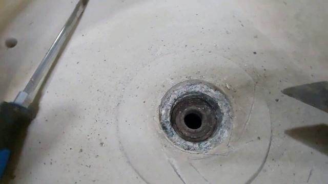 Samsung. Самсунг замена подшипников. Обзор стиральной машинки. смотреть онлайн