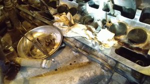 Замена сальников клапанов Ауди 100 С4.