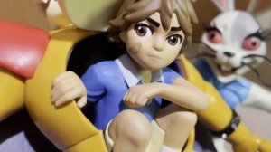 FNAF SECURITY BREACH FREDDY AND GREGORY + VANNY STATUE UNBOXING AND REVIEW | Funko FNAF Toys Review