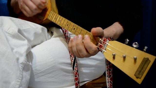 Страдания, х. Мрыховский. Балалайка, пример игры
