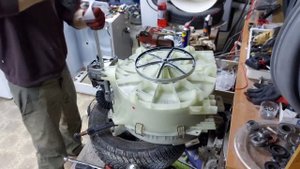 Samsung. Замена подшипника. 3 минуты