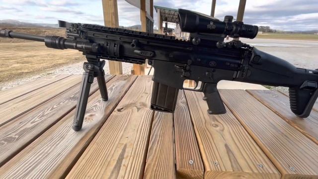 THE FN SCAR 17 смотреть онлайн