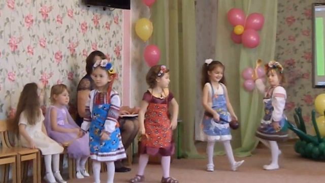 Танок  "Варись кашка" смотреть онлайн