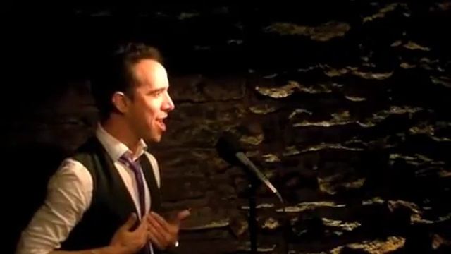 Diego Rios singing 'I'm Martin Guerre' смотреть онлайн