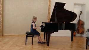 У. Гиллок "Плывущие облака"
