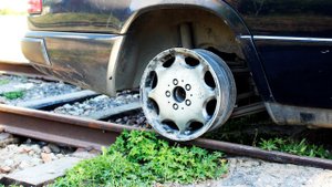 Крошим асфальт немецким литьем!