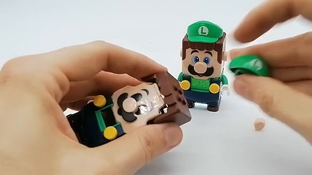 LEGO Luigi Whats inside LEGO Luigi?! legomario