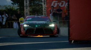 КРУТЫЕ ТАЧКИ ДРИФТУЮТ В ЦЕНТРЕ ГОРОДА | G-DRIVE ШОУ В ОМСКЕ | Презентация «Авангарда» | Новый сезон