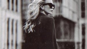 Unrest - Hold on the Night