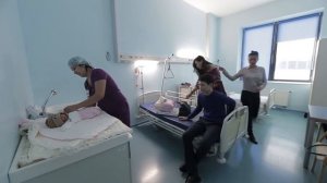 Зимняя выписка из роддома в Астане