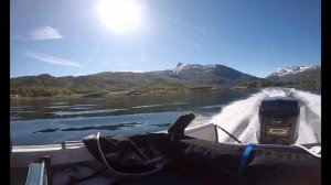 A nice trip last summer with a Fjordling 17HT. The engine is an 1993 Mercury 175 HP V6, Black Max.