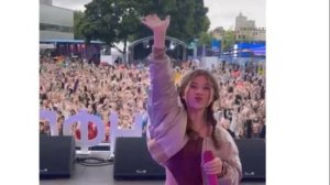 13-летняя блогер Милана Хаметова купила трехэтажный особняк