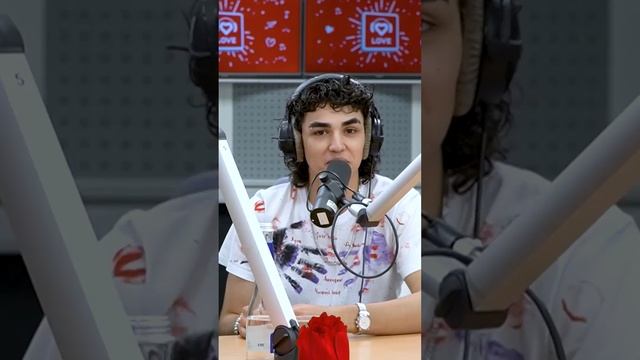 Amirchik'a не зовут на свидания. Веришь? Пиши в комментариях #loveradio #amirchik