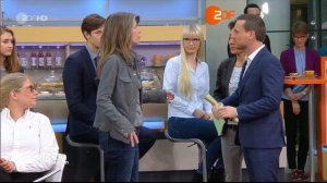 Zwischenfall beim ZDF Morgenmagazin 13.3.2019 - Frau schubst Moderatorin Dunja Hayali weg