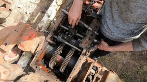 Т-25 с металлолома. Разобрал-собрал КПП.