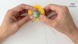 Как связать одуванчик крючком