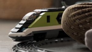 Конструктор LEGO® City Trains Пасажирський поїзд-експрес 764 деталі (60337)