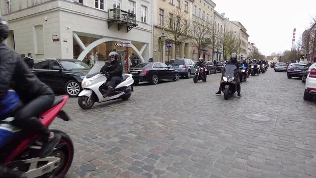 Открытие сезона байкеров 2022. Baikeriai atidarė sezoną. Klaipėda. Литва смотреть онлайн