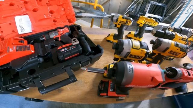 Обзор Инструмента Для Разновидного Монтажа и Ремонта #dewalt #milwaukee #makita #девольт #милуоки смотреть онлайн