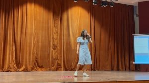 Jiya Jiya Re (performing live ) in College's Open Mic| Anamika Jha Official #singing #live #openmic