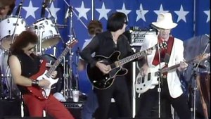 Roy Orbison - Mean Woman Blues (Live at Farm Aid 1985)