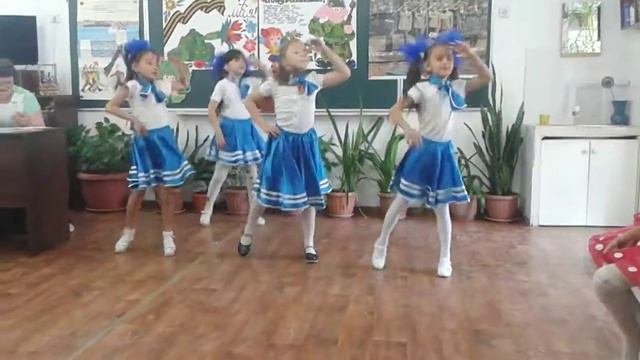 Танец ты МОРЯЧКА Я МОРЯК