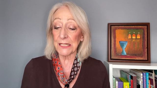 Sparkle This Winter! 4 Cold Weather Beauty Tips for Women Over 50