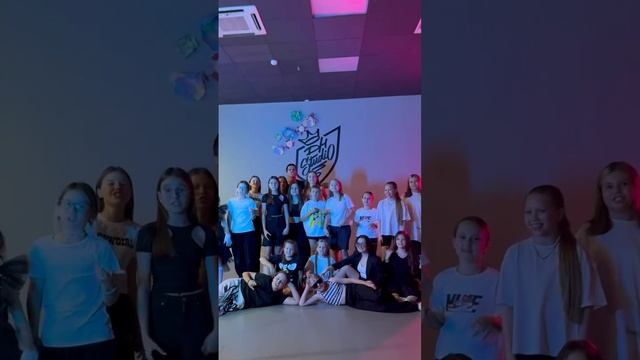 DH STUDIO поздравляет всех с Днём знаний!📚✨