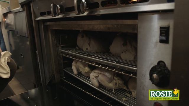 This week’s Family Meal at Miller & Lux, Herb and Citrus Roasted Chicken смотреть онлайн