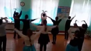 Флешмоб "Голубая волна"