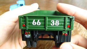 Масштабная модель автопоезда ЗиЛ-130В1 с п/п ОДАЗ-885 AVD в масштабе 1:43