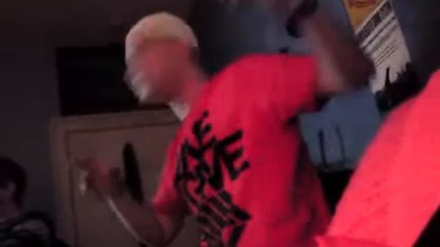 MC Brian Henderson Ullapool Xmas Rapping 101 смотреть онлайн