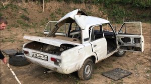 ВЗОРВАЛ КОЛЕСО в САЛОНЕ АВТО