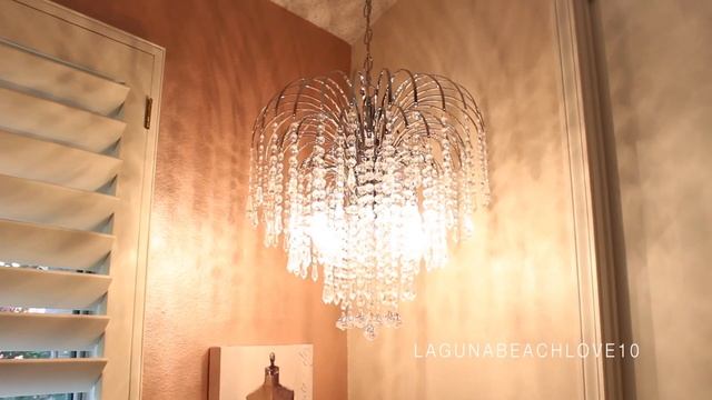 ROOM TOUR
