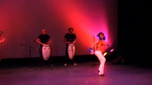 Contestants 4 + 5 Noemi Longoia and Juliano Wade from Muito Quente
