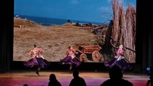 11.2022 Ансамбль _Подснежник_ (Москва) - Казачий танец «Варенька» (1)