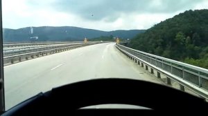 Scania 144-530 on the hill