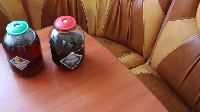 Пробуем настойки Бехеровка и Егермейстер от Алтайского винокура смотреть онлайн