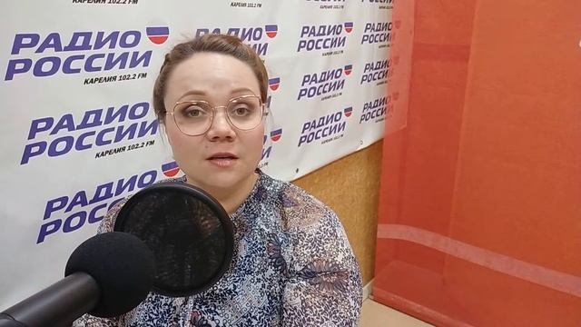 Марьяна Александрова Библионочь-2020 Акция "Почитаем Есенина в Птз"