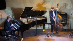 Олег Аккуратов - Yesterday (Beatles)