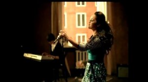 Евгения Отрадная - "Уходи и дверь закрой"