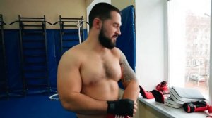 Атлет WORKOUT пробует себя в MMA