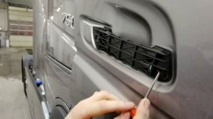 Как снять ручку на volvo fh