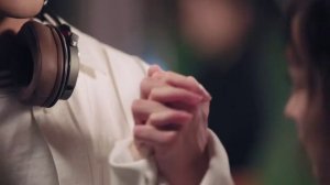 25 часов в любви 1 сезон 1 серия