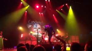 CINDERELLA - "Once Around The Ride & Shake Me" [6/27/2012 : Live in Verona, NY]