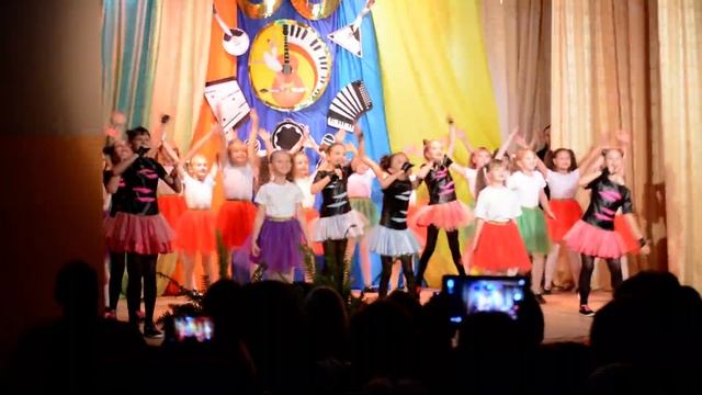 Юбилей ДШИ. Эстрадно-хореографический блок. смотреть онлайн